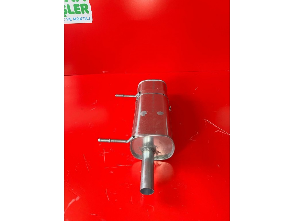 028.100 DUSTER YENİ KASA ARKA KARE KISA ÇİFT KULAKLI